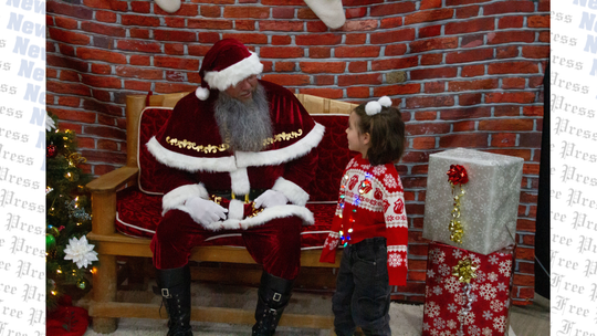 Santa arrives in Kyle