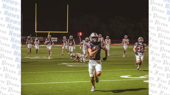 Wimberley High School Texans steamroll Smithville 84-26