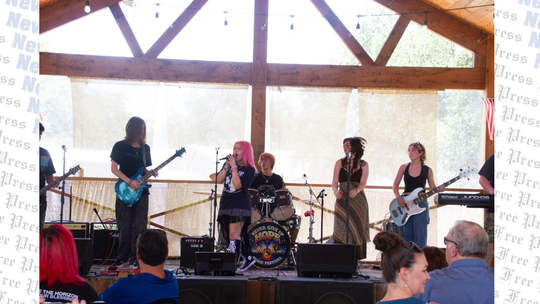 Wimberley locals raise money for children with cancer