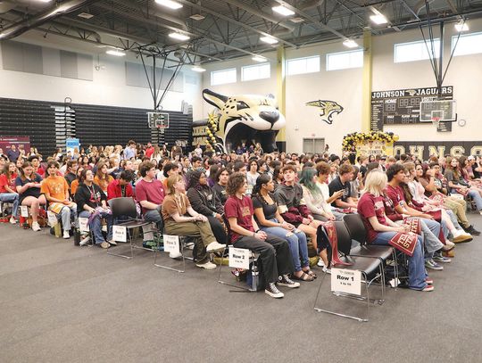 200+ Johnson High School seniors sign letters of intent