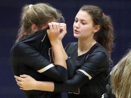 A step short: Alamo Heights sweeps Tigers in regional final