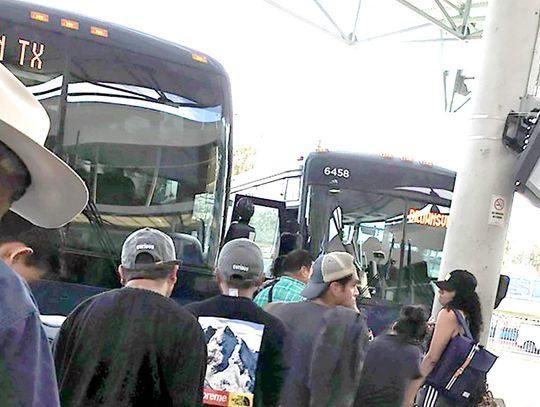 Angry Tias at the border