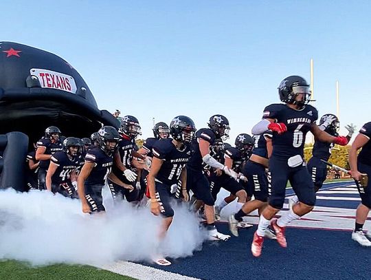 Back to the gridiron: Wimberley outlasts Canyon Lake in return to play