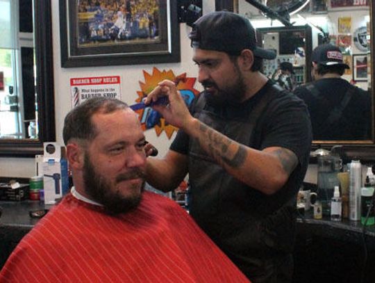Barbershop provides free haircuts for first responders