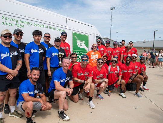 Battle on the Gridiron benefits Hays County Food Bank