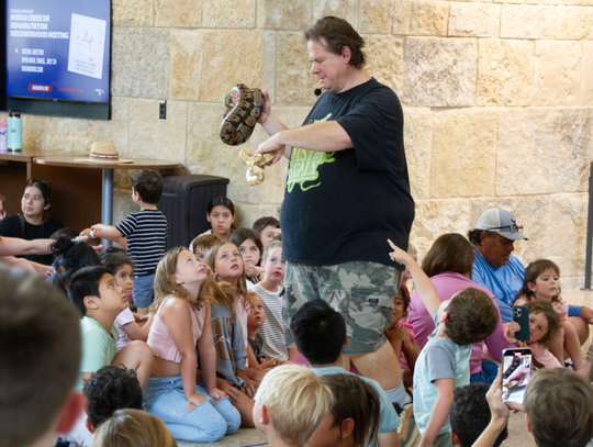 Buda City Hall gets scaly