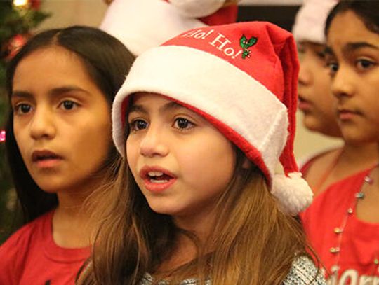 Buda Elementary choir spreads holiday cheer at Sodalis