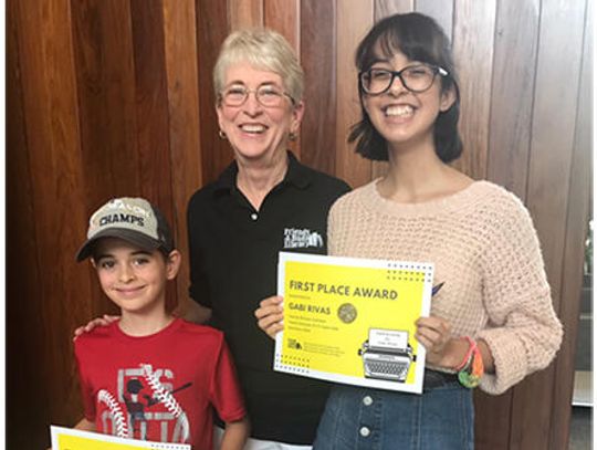 Buda Library awards outstanding young writers
