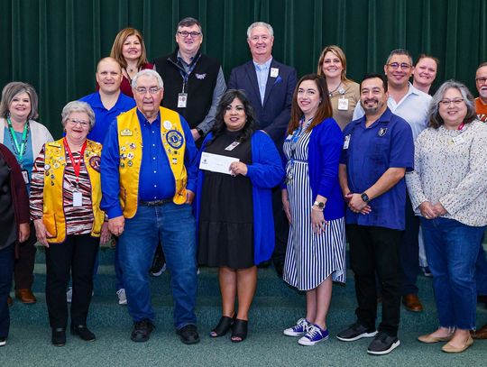 Buda Lions Club presents check to high schools