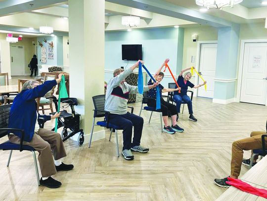 Buda Oaks senior living community pumps up residents' spirits