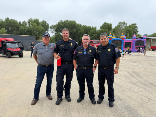 Buda residents, firefighters celebrate new fire station