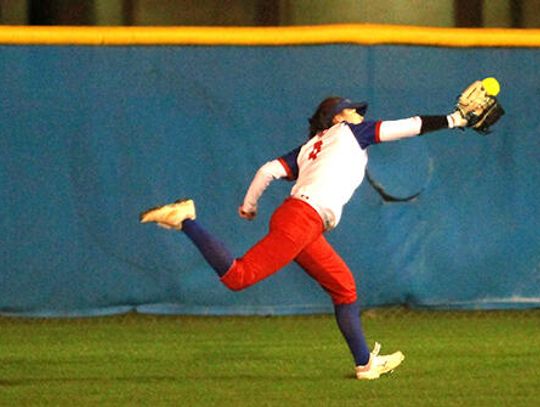 Canyon cruises past Hays