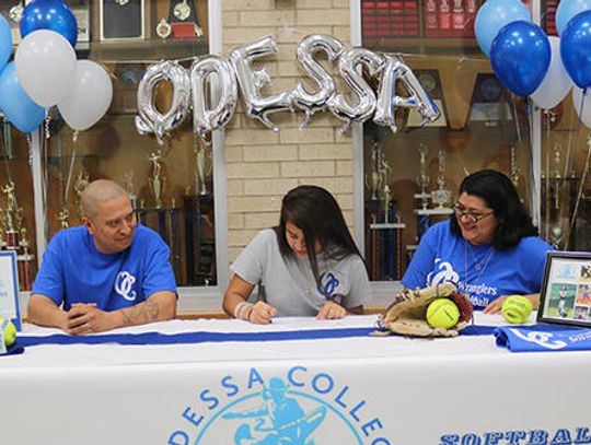 Cisneros signs first letter of intent of 2017