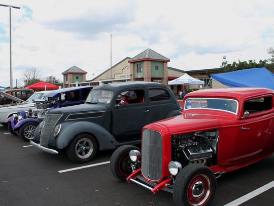 Classic car show benefits local nonprofit