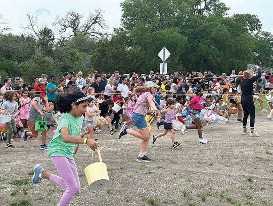 Dripping Springs hosts Eggstravaganza