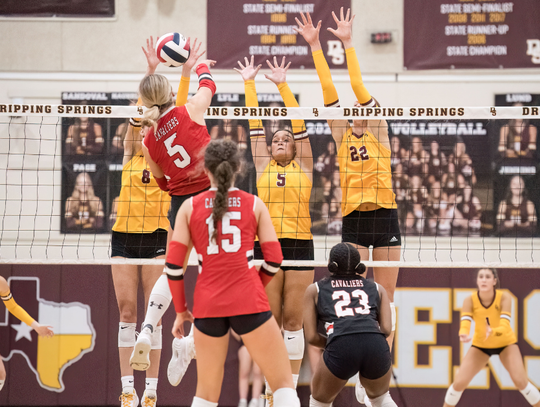 Dripping Springs Lady Tigers fall to the Lake Travis Cavaliers