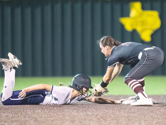 Dripping Springs Lady Tigers soars 9-7 over Cedar Ridge