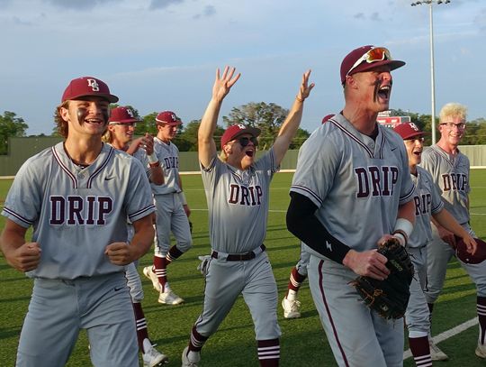 Dripping Springs moves on to Regional semifinals