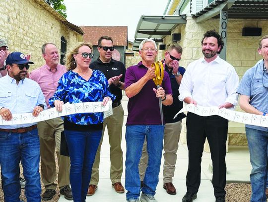 Dripping Springs opens Mercer Street public bathrooms