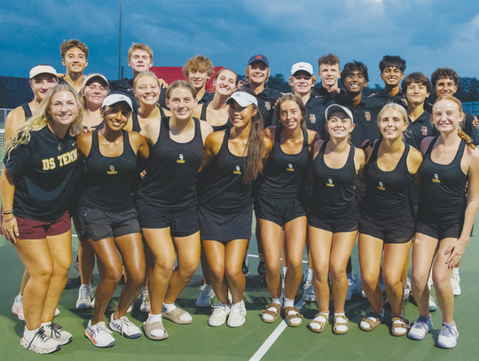 Dripping Springs tennis places first in district