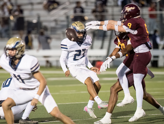 Dripping Springs Tigers get another shutout, remain undefeated