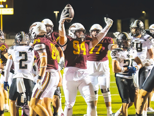 Dripping Springs Tigers grind out 49-21 homecoming win over Johnson