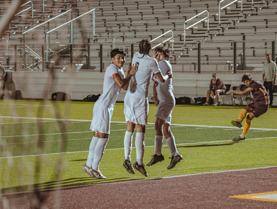 Dripping Springs Tigers soccer team drops final home game of season 4-3