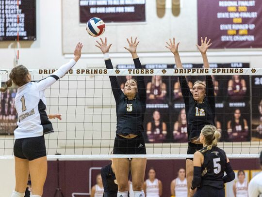 Dripping Springs Tigers volleyball sweeps Johnson Jaguars