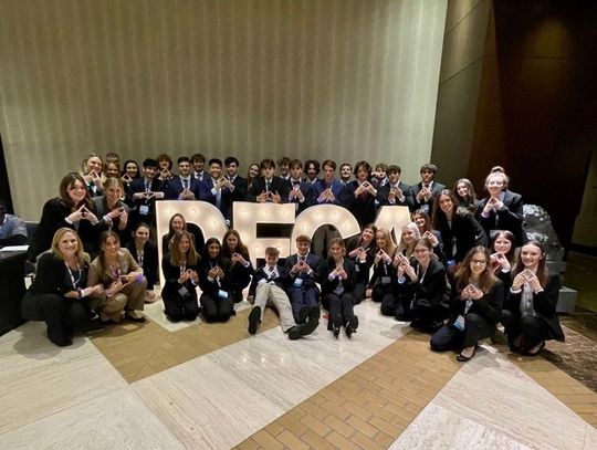 DSHS DECA program students advance to state