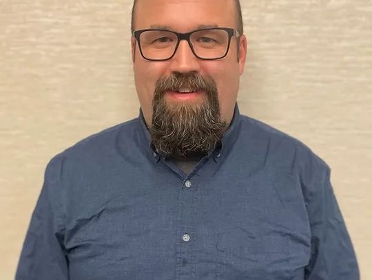 DSHS speech, debate coach wins award