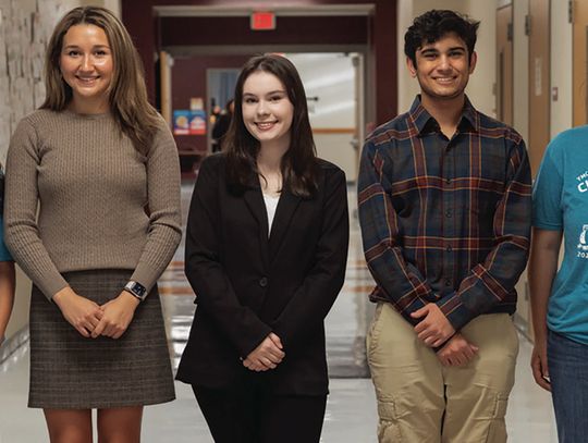 DSHS students qualify for 2025 Texas Youth and Government State Conference