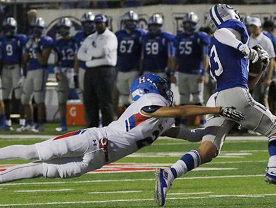 Eagles swipe win from Hays in 35-28 thriller