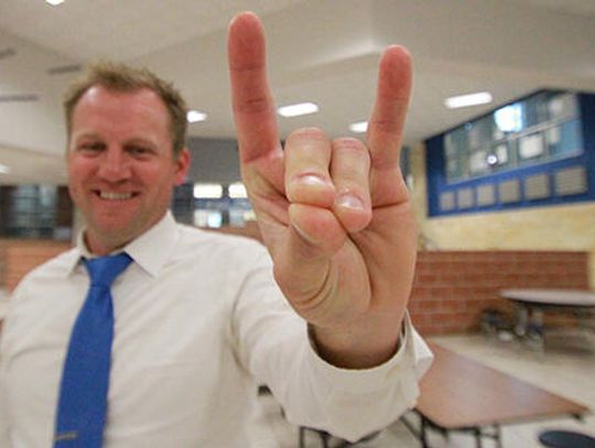 El Paso coach takes over as Lobo coach, athletic leader