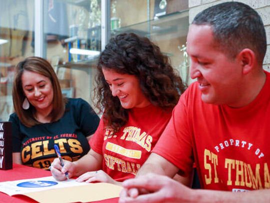 Hays’ Aleman heads to UST in Houston