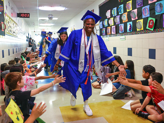 Hays CISD seniors celebrate