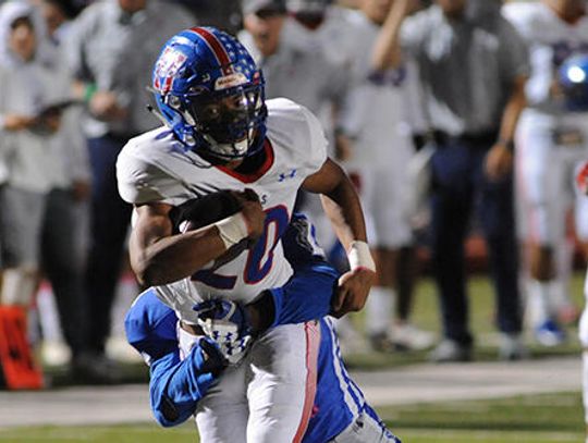 Hays football crushes Lehman 62-7