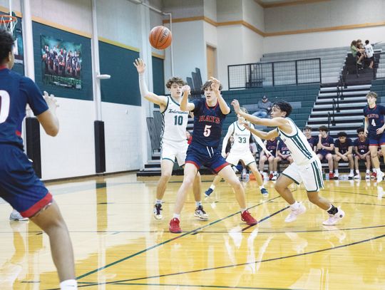 Hays Hawks fall to Cedar Park Timberwolves