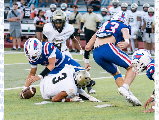 Hays Hawks shut out Matadors 54-0