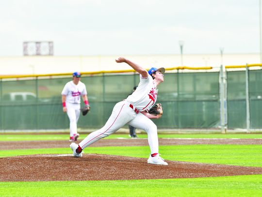 Hays Hawks shutout Lockhart Lions