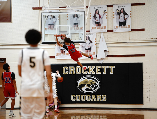 Hays Hawks soar over Crockett Cougars, 65-46