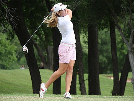 Hays High alum looks toward professional career on the links