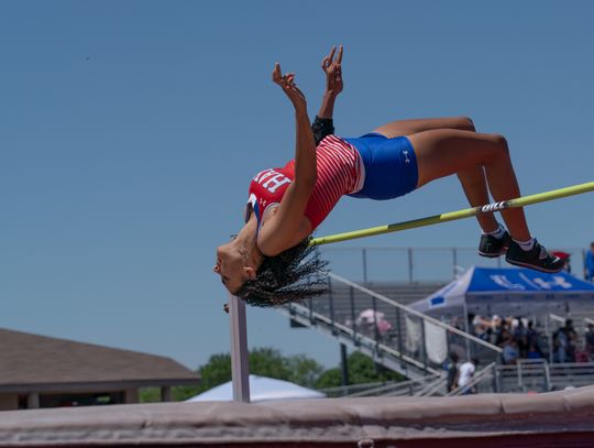 Hays, Lehman compete in District meet