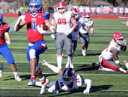 Hays storms past Taft to reach state quarterfinals