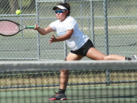 Hays tennis nets pair of victories