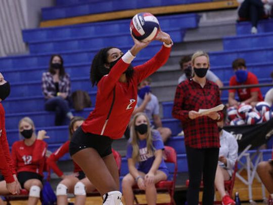 Hays volleyball sweeps Cards