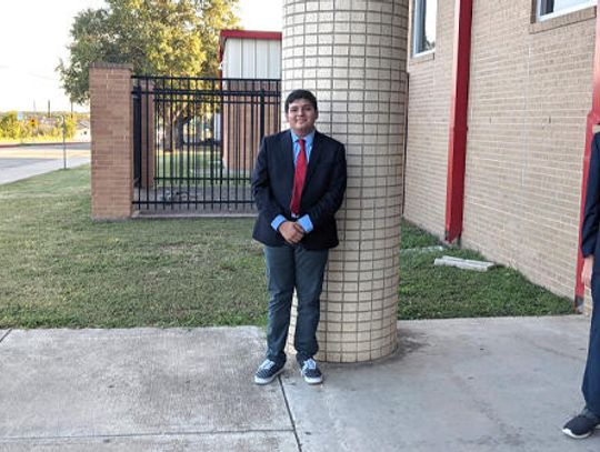 HHS Speech, Debate team starts semester with success
