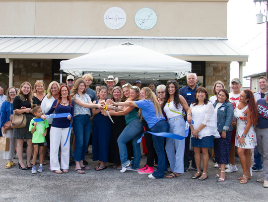 Home Grown Farm & Ranch celebrates ribbon cutting in Dripping Springs