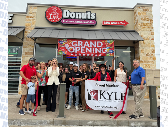 I like you a hole lot: new donut shop open