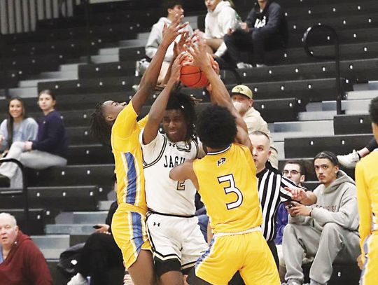 Jags fall to Buffaloes in district play