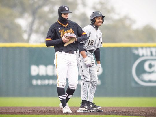 Buda Johnson Jaguars shutout by Dripping Springs Tigers